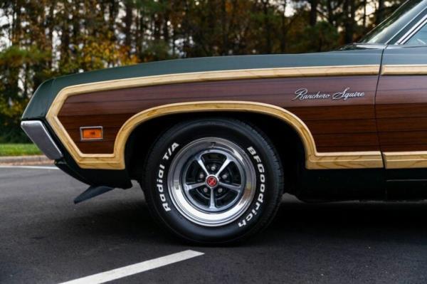 Ford Ranchero Country Squire 16